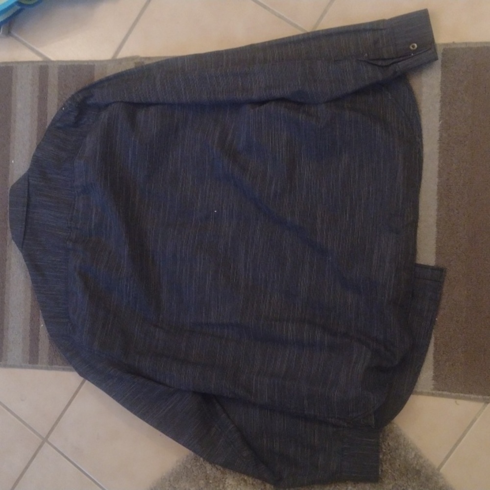 Guess Button Up - image 4